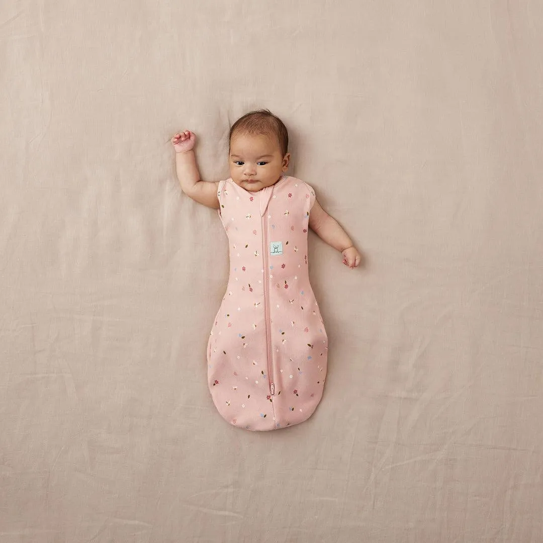 ergoPouch Organic Summer Cocoon Swaddle Sleeping Bag - 0.2 Tog - Daisies