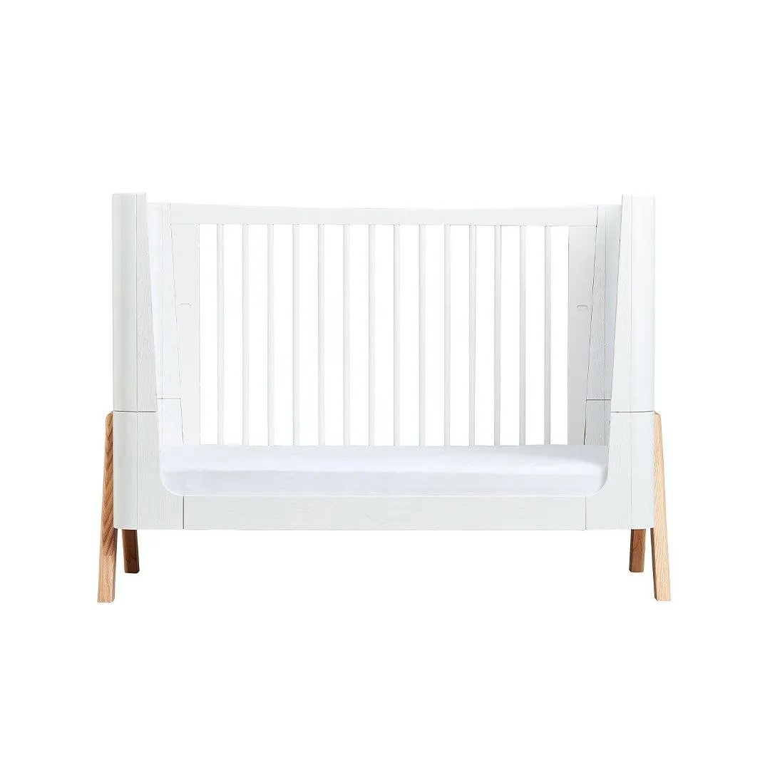 Gaia Baby Hera Cot Bed   Bedside Crib Two Piece Bundle - Scandi-White   Natural
