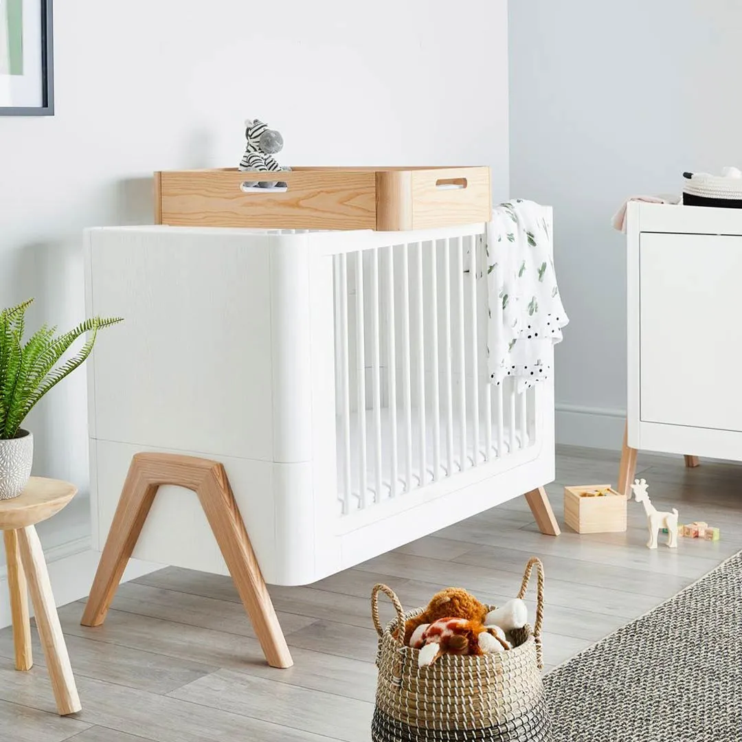 Gaia Baby Hera Cot Bed   Bedside Crib Two Piece Bundle - Scandi-White   Natural