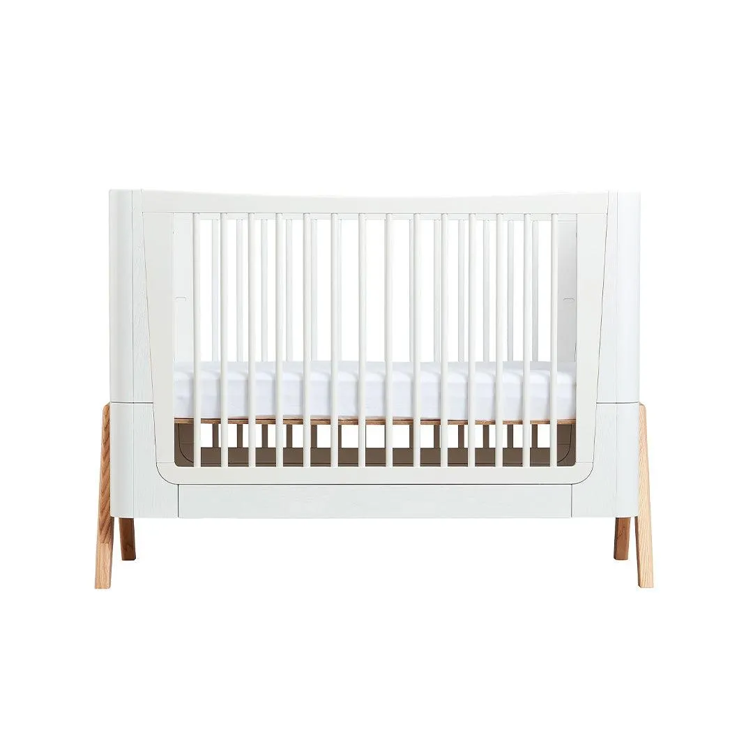Gaia Baby Hera Cot Bed   Bedside Crib Two Piece Bundle - Scandi-White   Natural